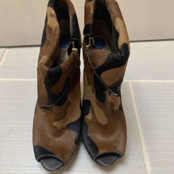 Michael Kors Kendra Calf-Hair Bootie Heels Camo Print 7.5 - Picture 3 of 14